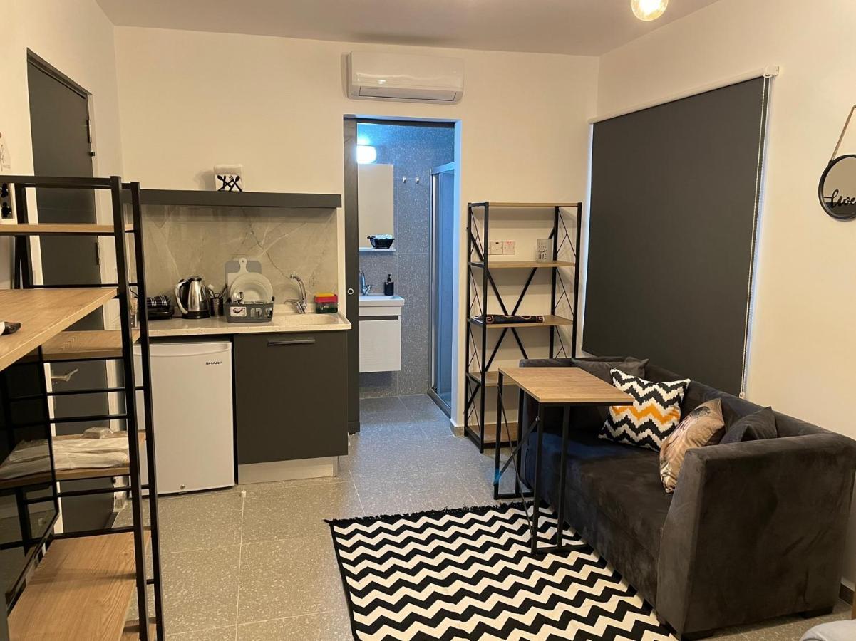 Mr. Studio In Ortakoy , North Nicosia + Wifi + Netflixアパートメント エクステリア 写真